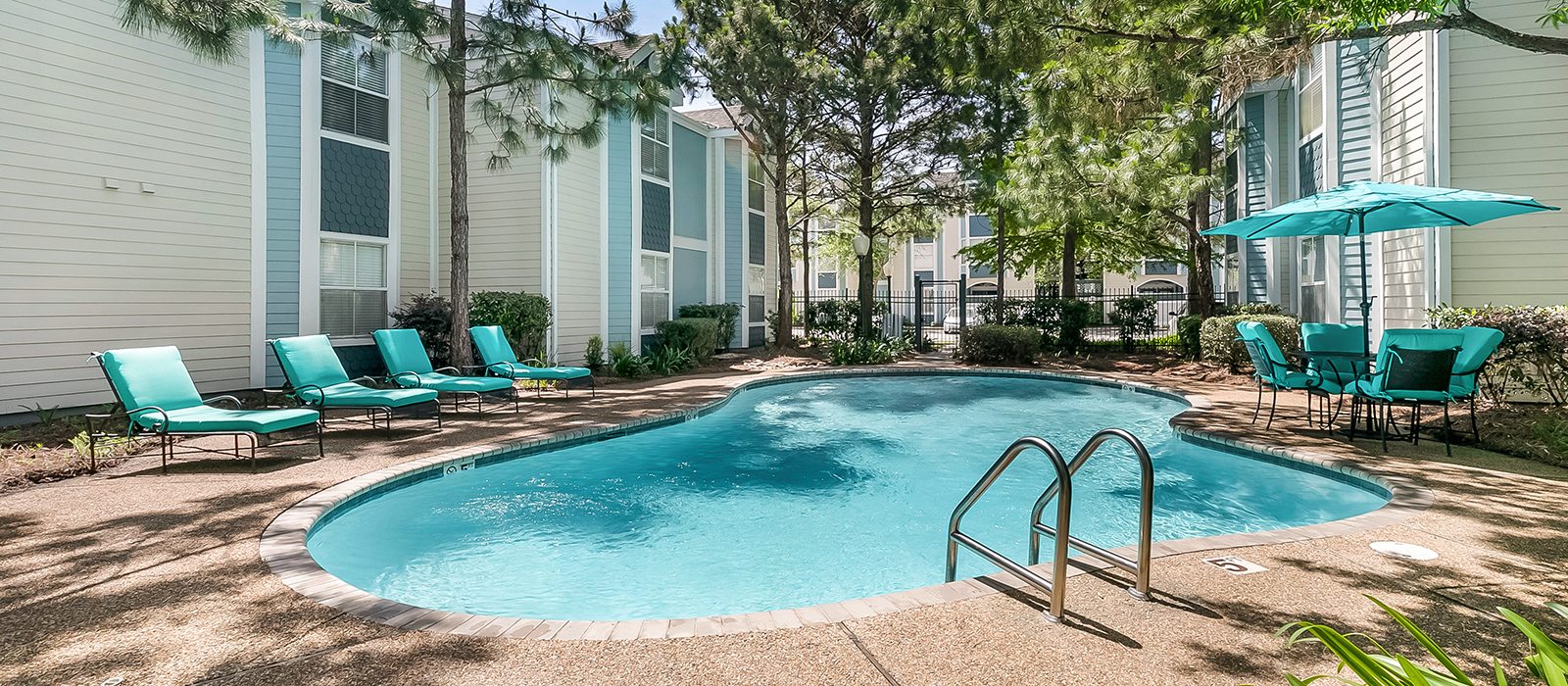 Pelican Bay Apartments reviews | 2150 42nd St. - Kenner LA