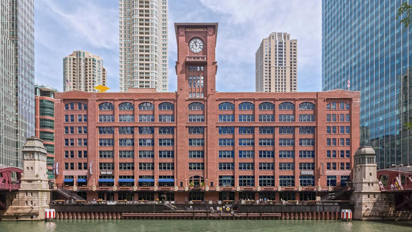 Friedman Properties reviews | 350 North Clark Street - Chicago IL