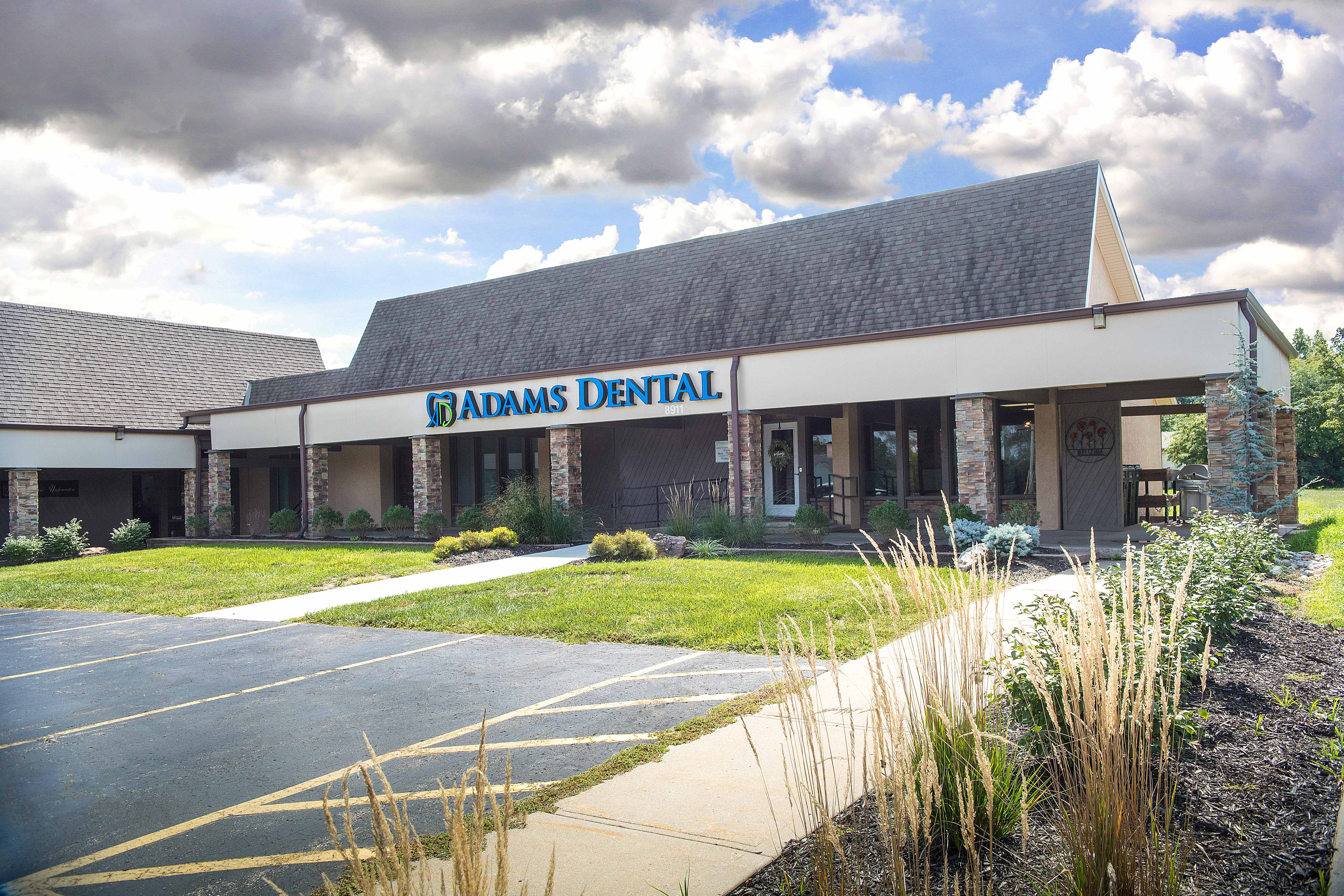 Adams Dental Group West reviews | 8911 State Ave - Kansas City KS