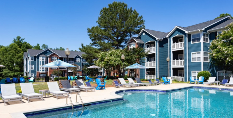 Greys Harbor at Lake Norman Apartments reviews | 8701 Pinnacle Cross Dr - Huntersville NC