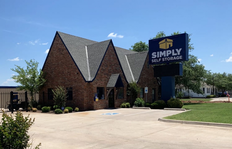 Simply Self Storage reviews | 8200 N Western Ave Nichols - Oklahoma City OK