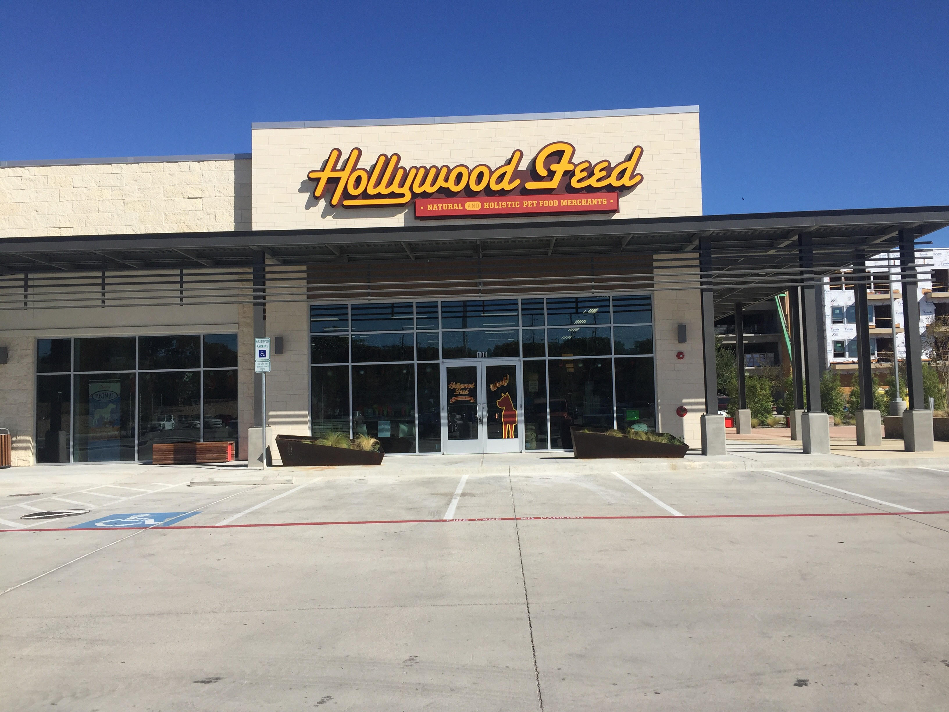 Hollywood Feed reviews | 7150 Skillman St - Dallas TX