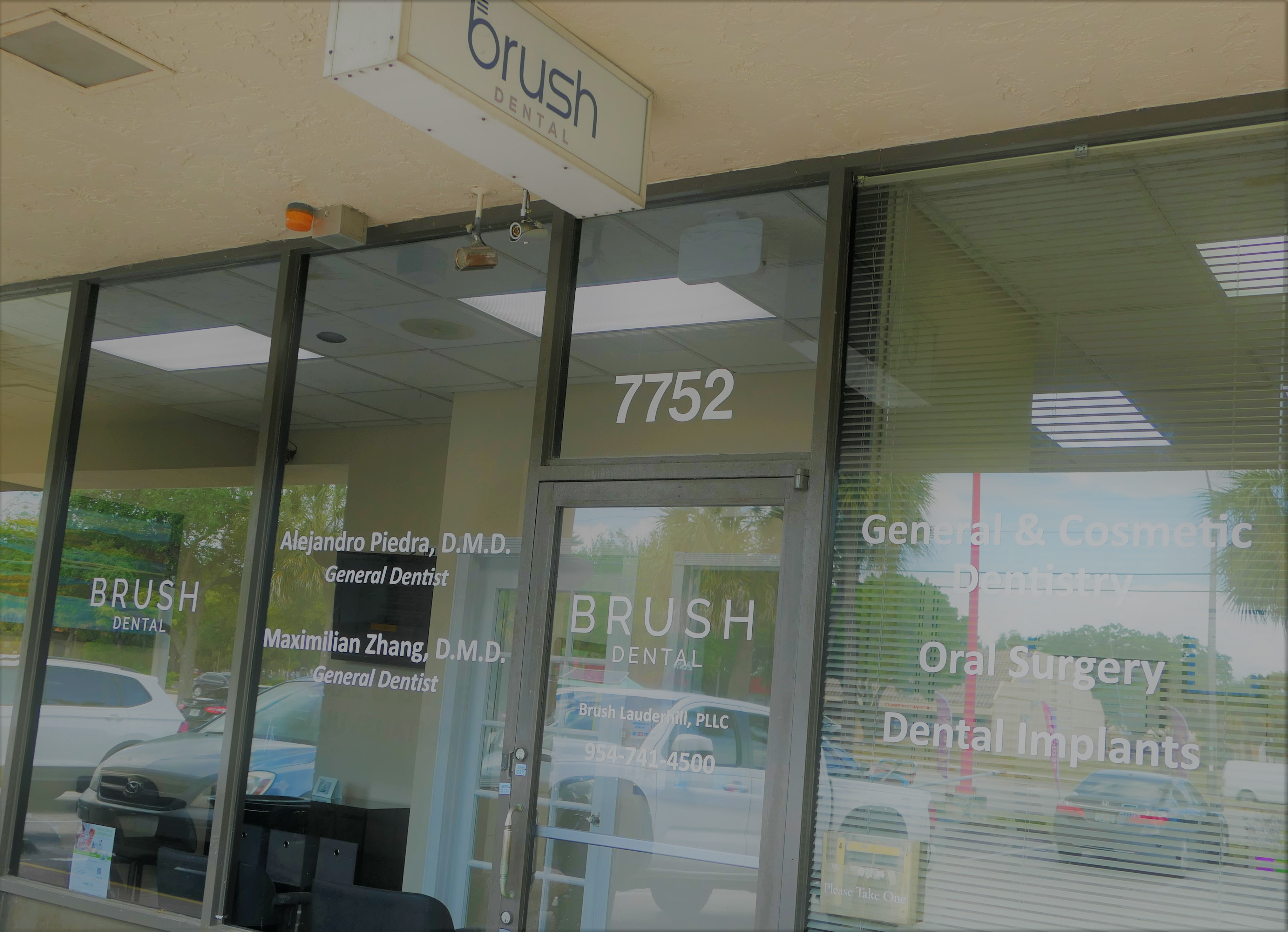 Brush Dental reviews | 7752 W Commercial Blvd - Lauderhill FL