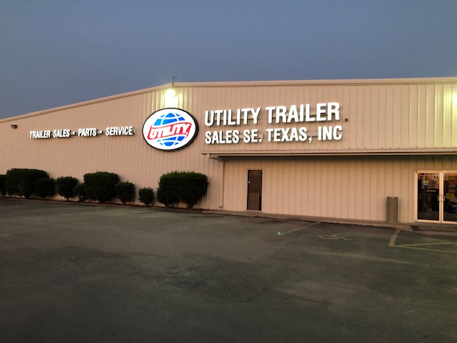 Utility Trailer Sales Southeast Texas, Inc - Converse, TX reviews | 3535 Farm to Market 1516 - Converse TX